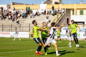 Eccellenza Puglia, sorpresa Squinzano: domenica la vetta si difende sul campo del Taurisano
