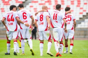 Bari, la corsa riparte: Butic e Maggiore piegano il Giugliano e i biancorossi riagganciano la vetta