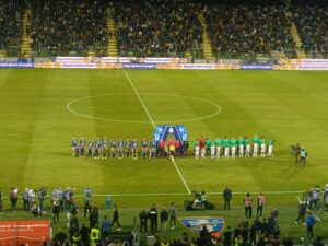Frosinone da urlo allo Stirpe: Raimondo si prende la Serie A con una tripletta, Sassuolo travolto 4-2